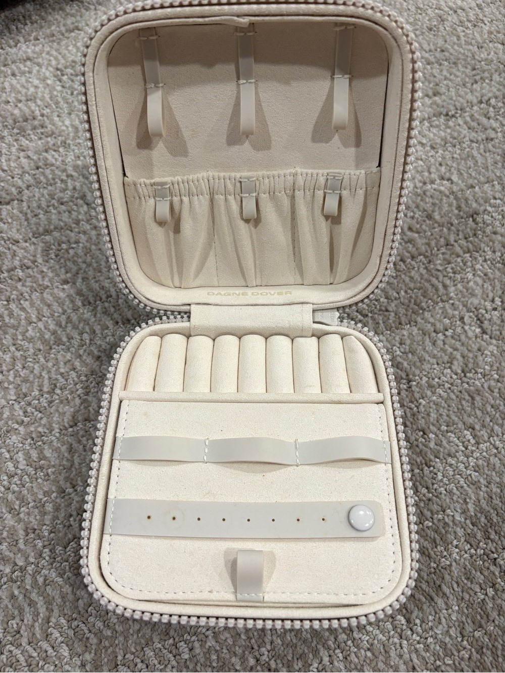 Dagne Dover Compact Square Jewelry Case in Neutral color - Picture 3 of 4